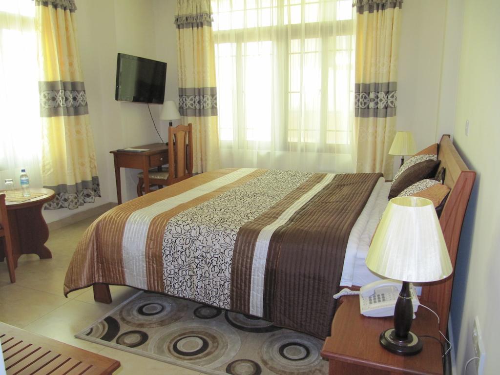 Abc Travellers Hotel Dar es Salaam Room photo